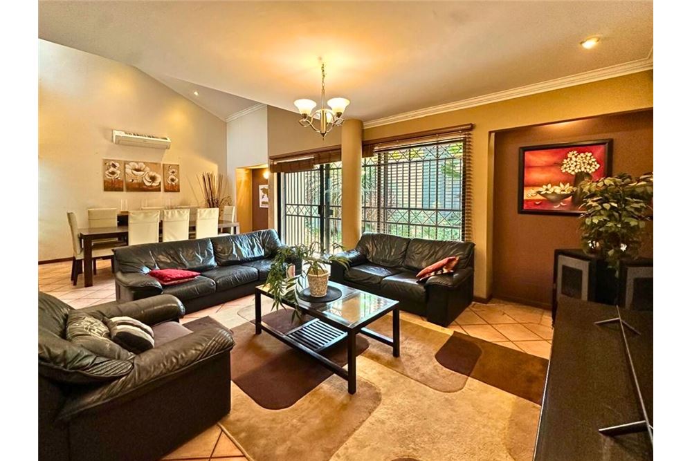 Residenziale - Casa - Lynnwood, Gauteng - South Africa - 5 - 1031414143-38