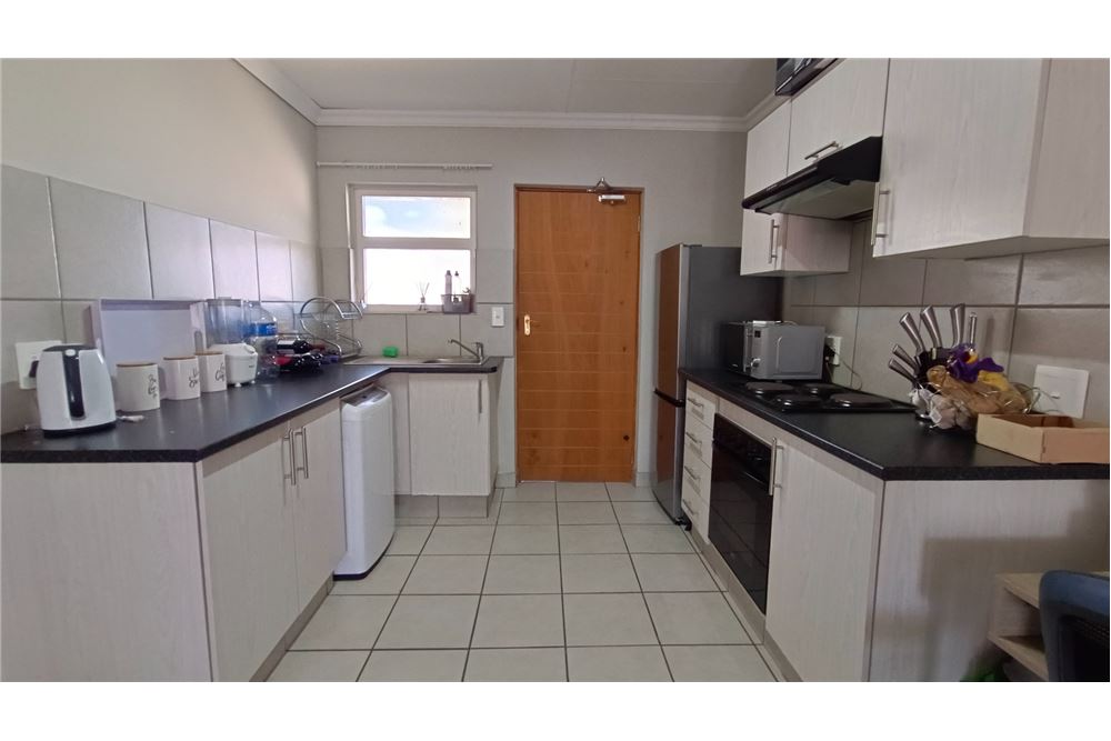 住宅 - 公寓/单元房 - 蒙大拿, Gauteng - South Africa - 5 - 1031414136-32