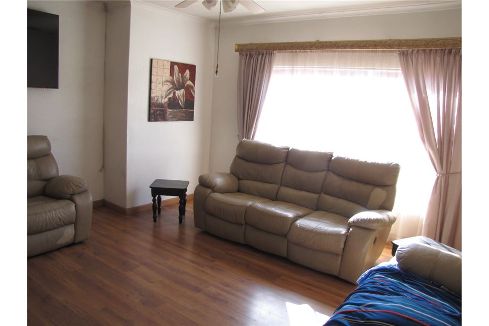 Wohnung - Haus - Vanderbijlpark CE 2, Gauteng - South Africa - 21 - 1031010012-78