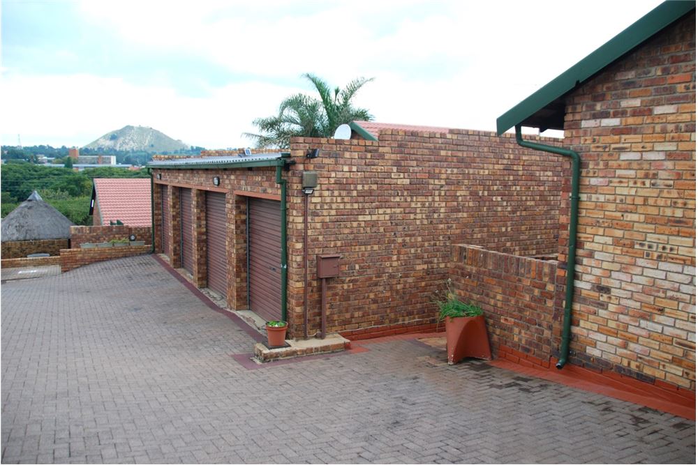 住宅 - 联排别墅 - Quellerie Park, Gauteng - South Africa - 4 - 1031444159-83