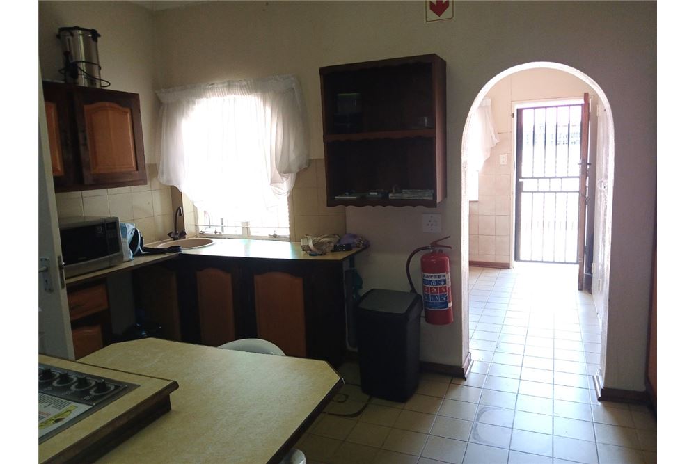 Commercial - Office - Magalieskruin, Gauteng - South Africa - 12 - 1031414088-152