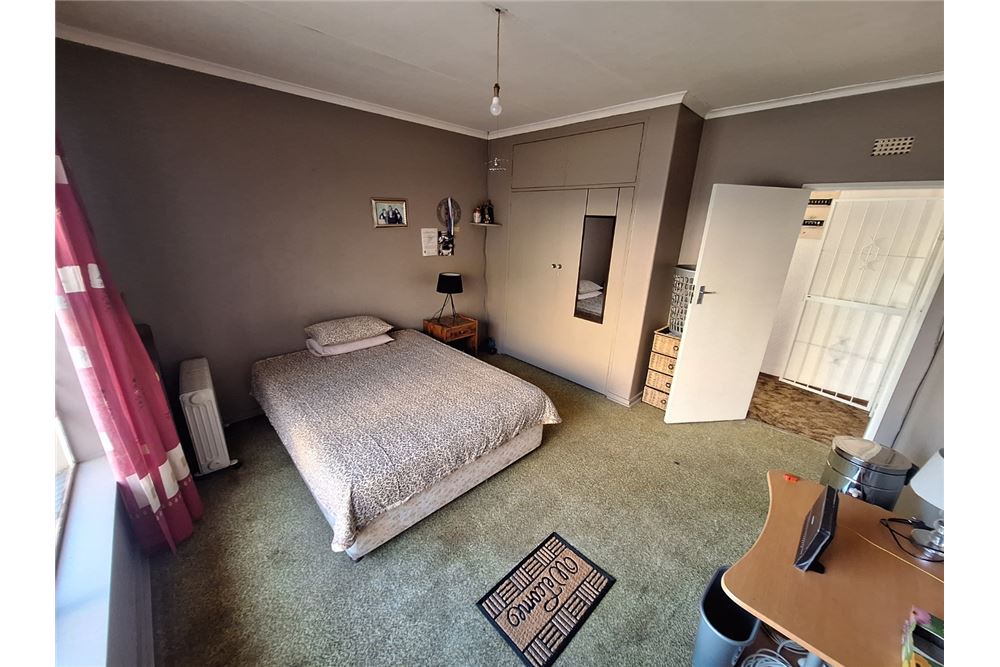 Residential - Αυτόνομη κατοικία - Kibler Park, Gauteng - South Africa - 32 - 1031421159-37