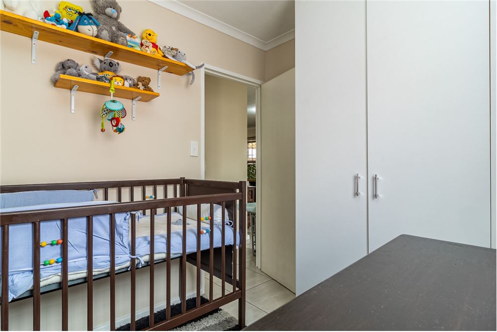 Residential - Hus - Vredekloof Heights, Western Cape - South Africa - 22 - 1031485058-18