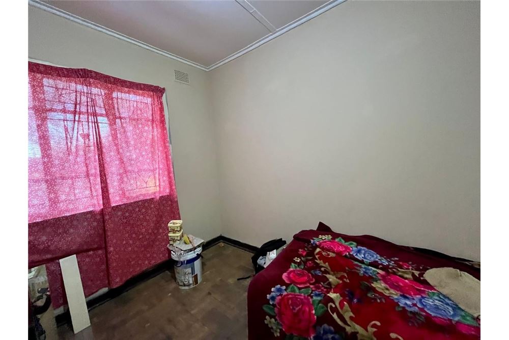 Residential - บ้านเดี่ยว - Vanderbijlpark CW, Gauteng - South Africa - 13 - 1031010021-16