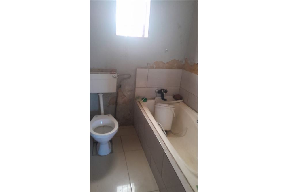 Residential - House - Soshanguve X, Gauteng - South Africa - 12 - 1031414015-771