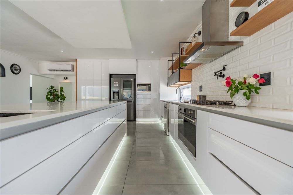 Residential - House - La Lucia, KwaZulu Natal - South Africa - 18 - 1031465073-88