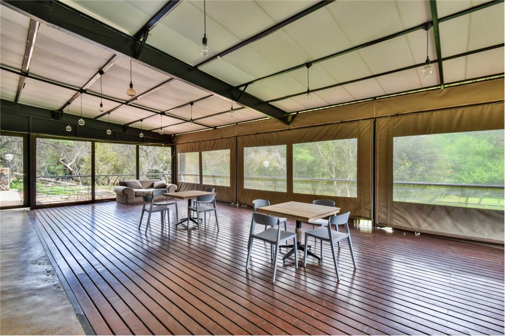 Comercial - Hostal - Kameeldrift East, Gauteng - South Africa - 16 - 1031414001-141