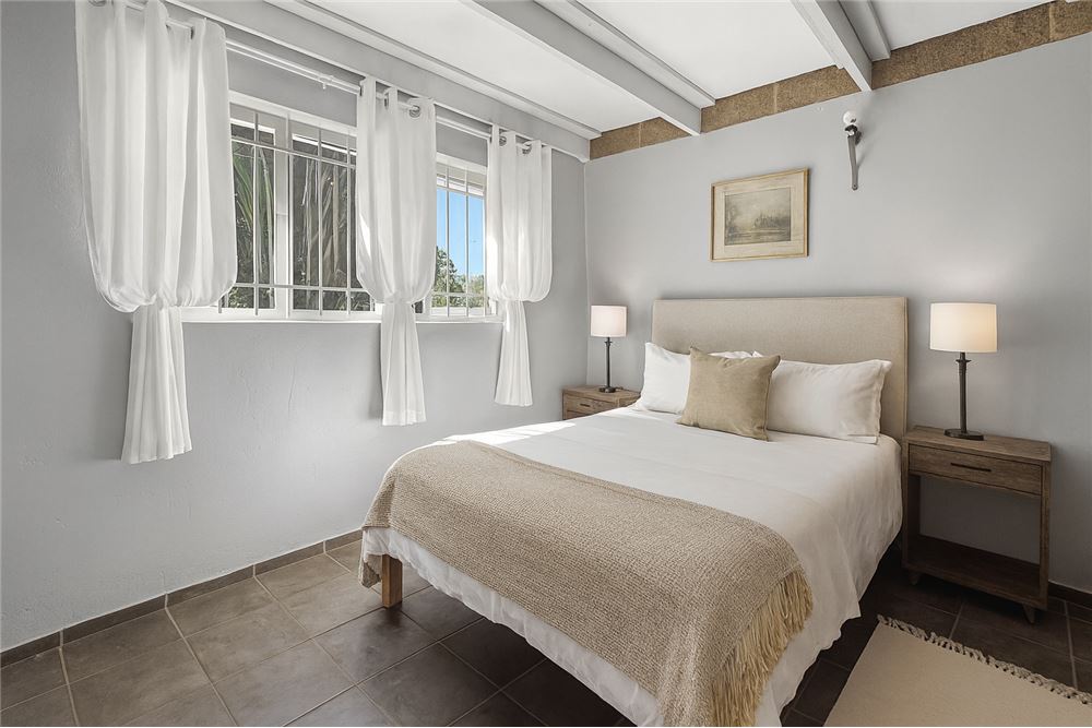 Residential - House - Crestview, KwaZulu Natal - South Africa - 11 - 1031465101-153