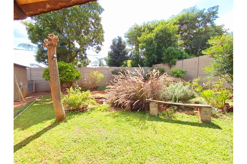 Residenziale - Casa - Wonderboom South, Gauteng - South Africa - 109 - 1031414102-93