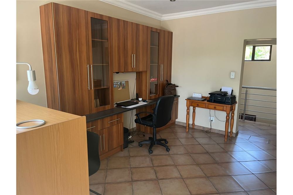 Residenziale - Casa - Zambezi Country Estate, Gauteng - South Africa - 21 - 1031414158-4