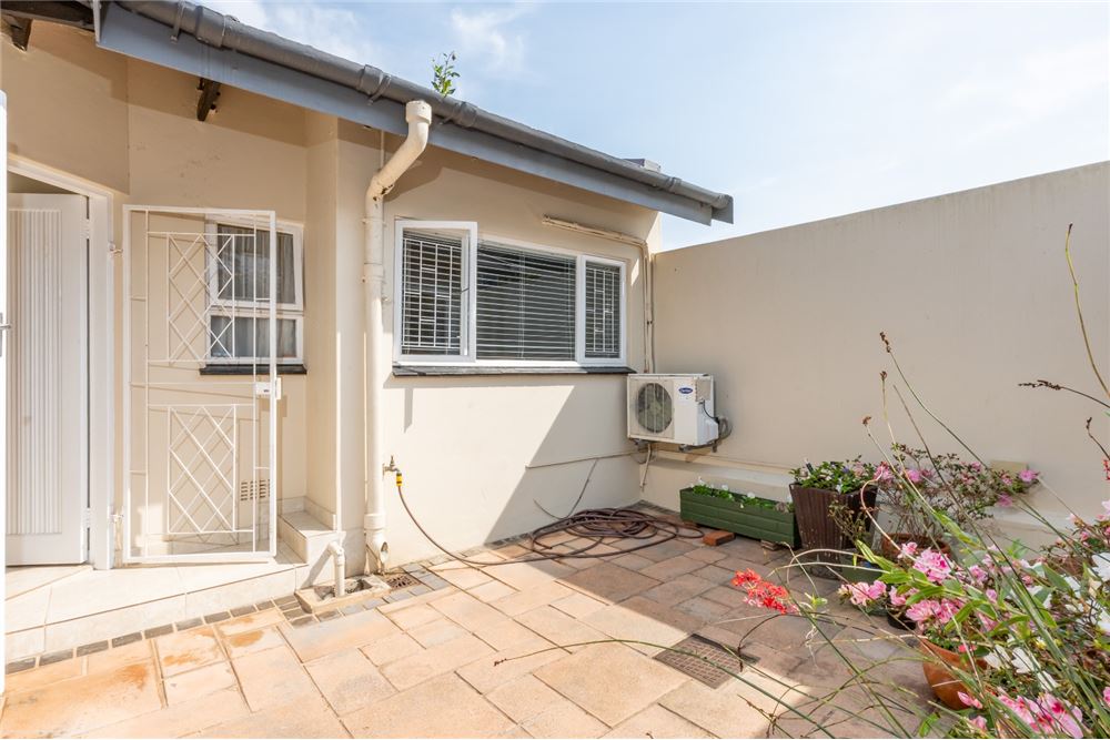 Residential - Townhouse - Glen Anil, KwaZulu Natal - South Africa - 29 - 1031465013-89