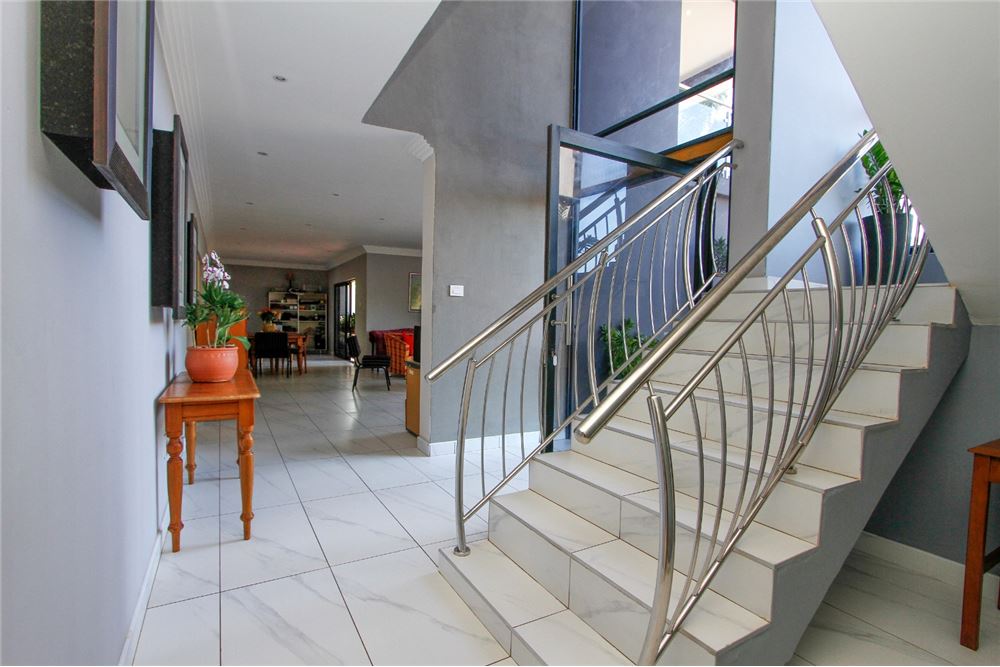 Dzīvojamais - Savrupmāja - La Lucia, KwaZulu Natal - South Africa - 21 - 1031465071-64