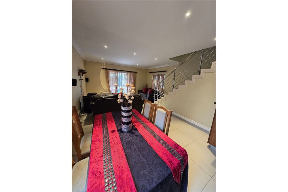 Residential - House - Somerset Park, KwaZulu Natal - South Africa - 48 - 1031465047-199