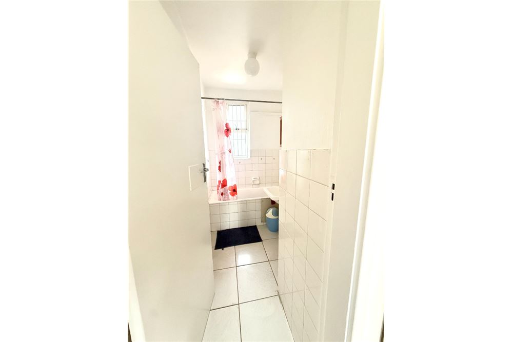 Residential - Condo/Apartment - Durban Central, KwaZulu Natal - South Africa - 11 - 1031465138-7