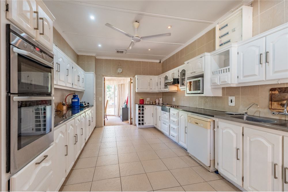 Residential - House - Durban North, KwaZulu Natal - South Africa - 17 - 1031465089-349