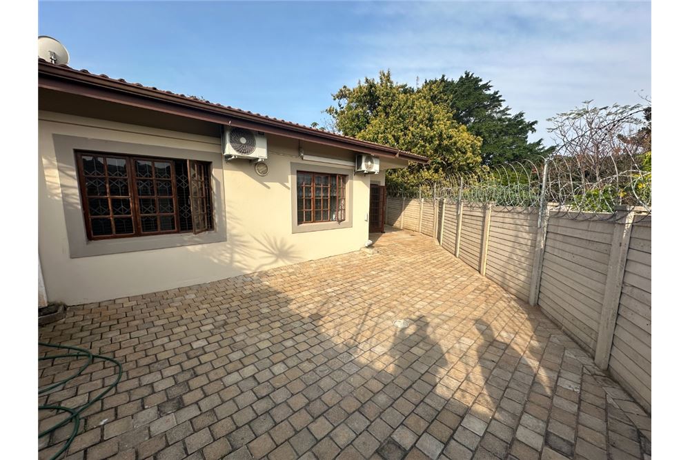 Residential - Townhouse - Park Hill, KwaZulu Natal - South Africa - 27 - 1031465047-198