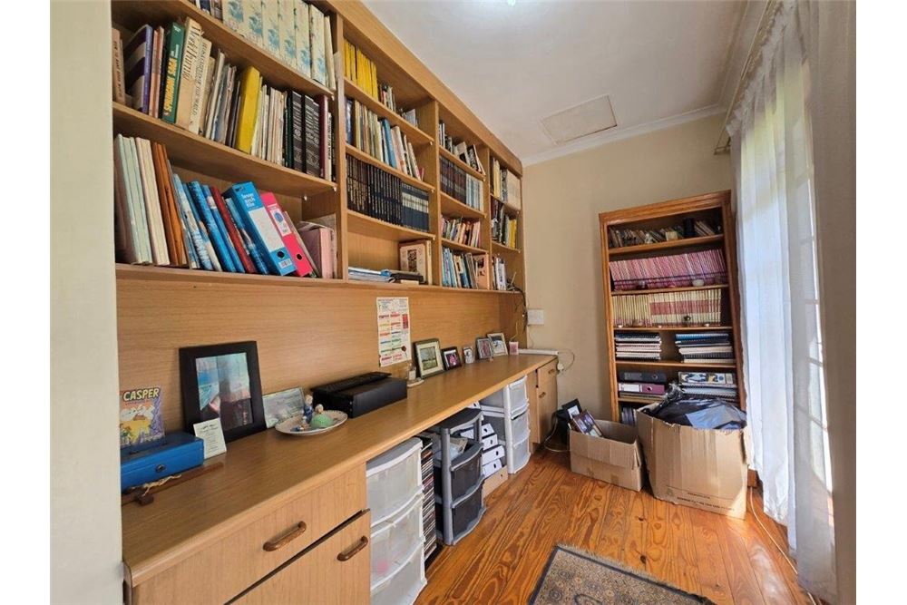 Residential - بيت مستقل - Glenvista, Gauteng - South Africa - 9 - 1031421068-161