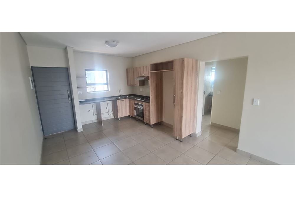 Residential Condo/Apartment Edenburg, Gauteng South Africa