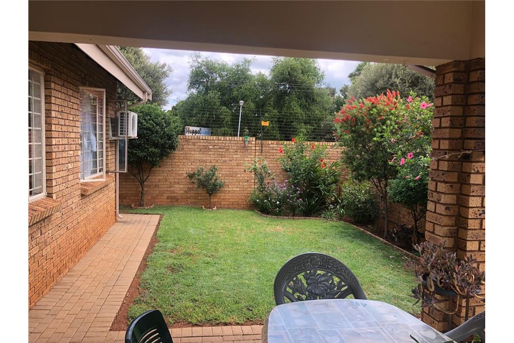 Residencial - Adosado - Montana, Gauteng - South Africa - 25 - 1031414050-120