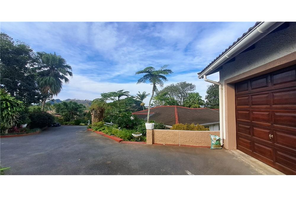 Residencial - Casa - St Michaels On Sea, KwaZulu Natal - South Africa - 45 - 1031394053-221