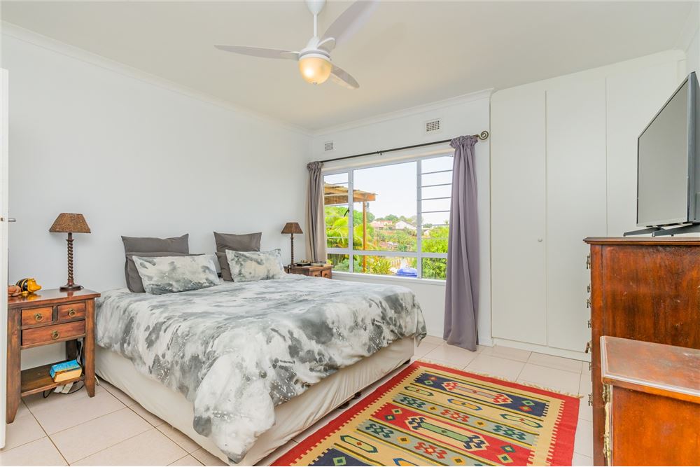 Residential - House - Glen Anil, KwaZulu Natal - South Africa - 25 - 1031465013-90