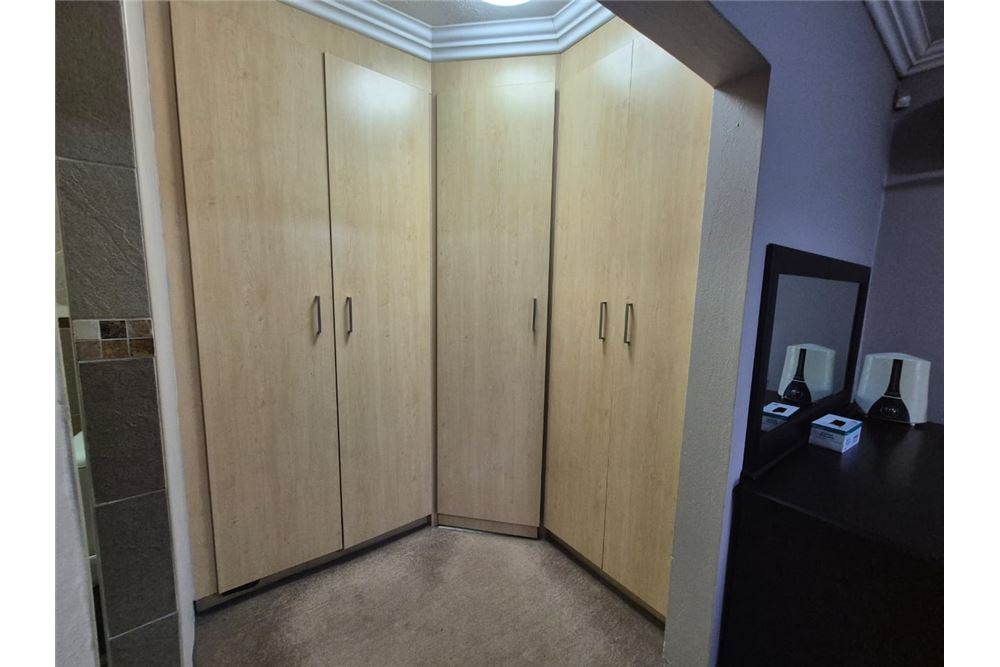 Rezidencijalno - Kuća  - Culemborg Park, Gauteng - South Africa - 11 - 1031444172-30