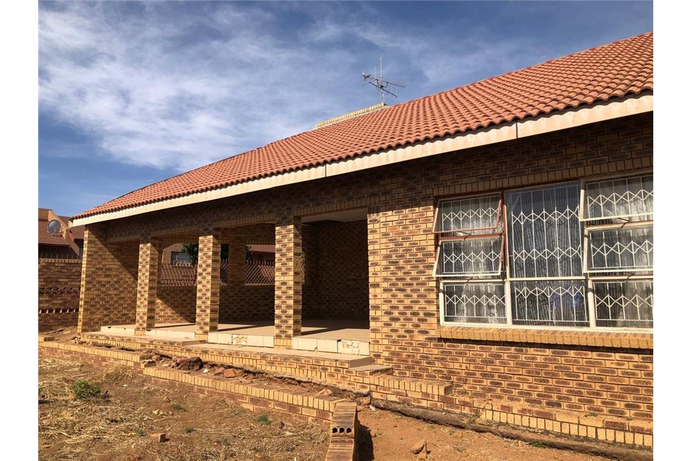 Residential - House - Mabopane, Gauteng - South Africa - 7 - 1031414106-218
