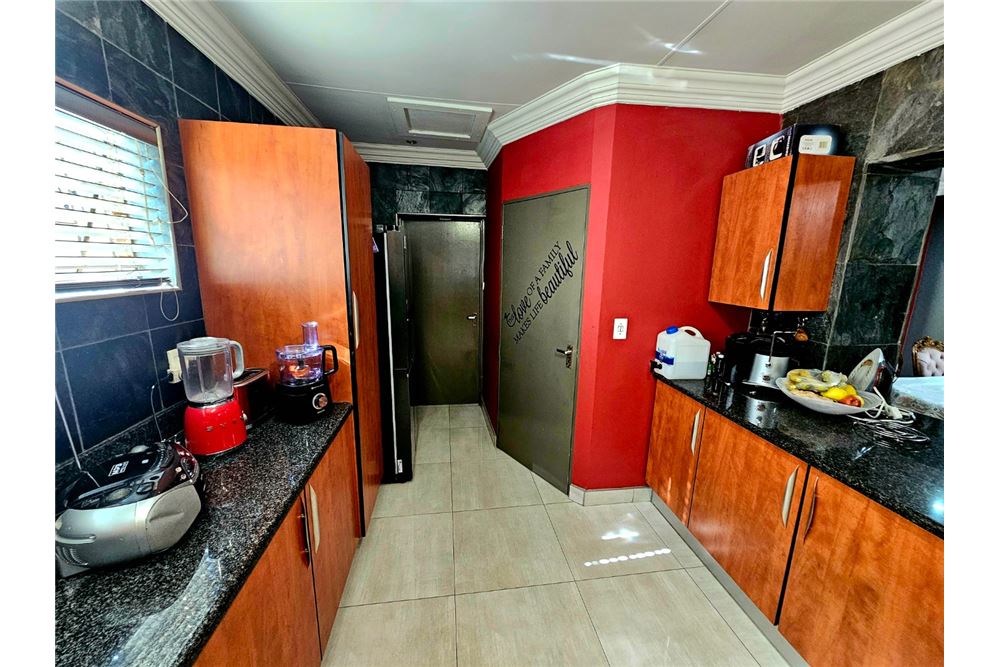 Residential - Αυτόνομη κατοικία - Rooihuiskraal, Gauteng - South Africa - 14 - 1031393046-415