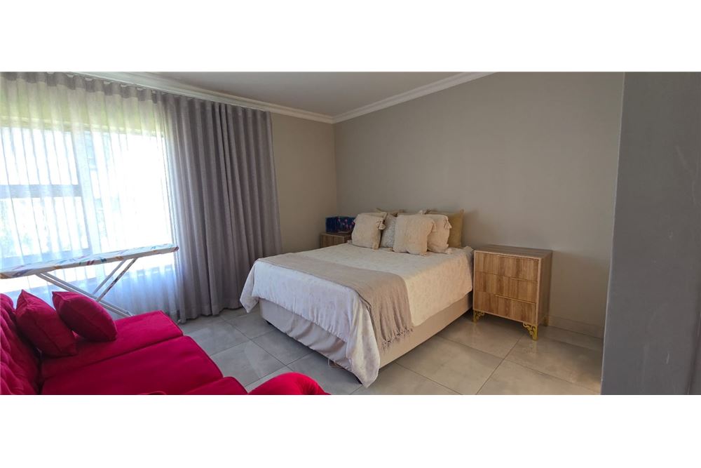 Residencial - Casa - Zambezi Manor Lifestyle Estate, Gauteng - South Africa - 41 - 1031414140-35