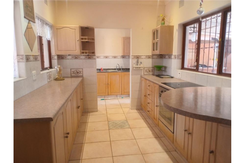 Residential - House - Umhlanga Rocks, KwaZulu Natal - South Africa - 10 - 1031465016-297