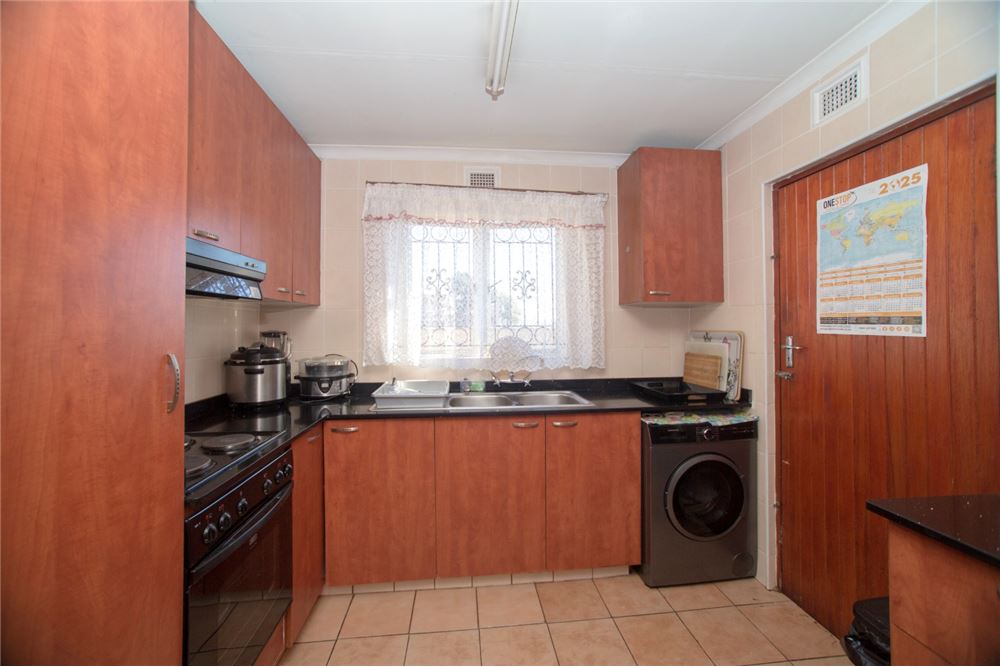 Residential - House - Southgate, KwaZulu Natal - South Africa - 13 - 1031465057-113