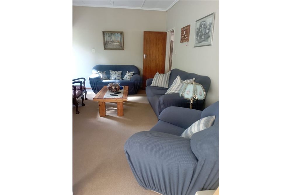 Residential - 주택 - Tweespruit, Free State - South Africa - 19 - 1031417002-272