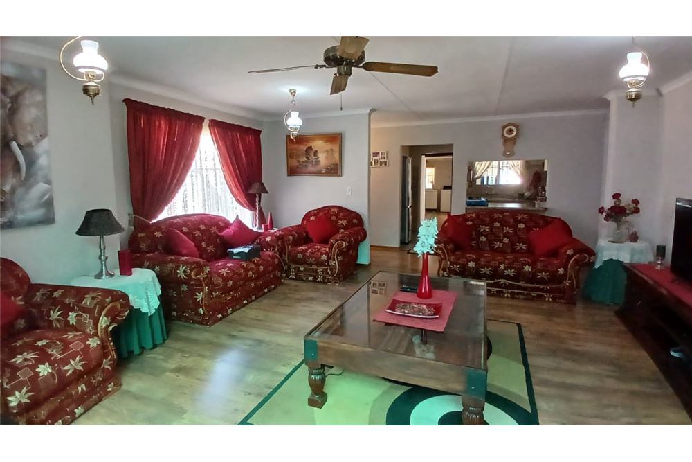 Residencial - Granja - Gerardsville, Gauteng - South Africa - 33 - 1031414116-90