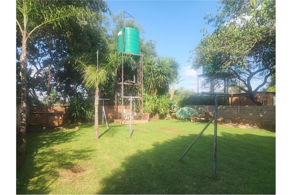 Residential - Ladang - Brits Rural, North West - South Africa - 30 - 1031416033-113