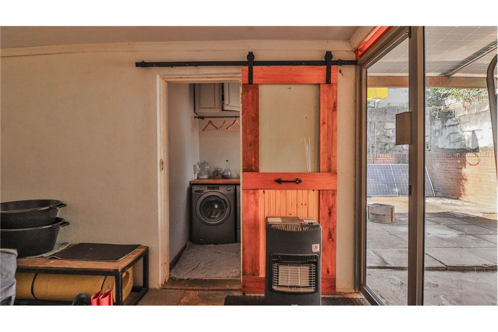 Gyvenamasis - Namas - Eastwood, KwaZulu Natal - South Africa - 27 - 1031436092-103