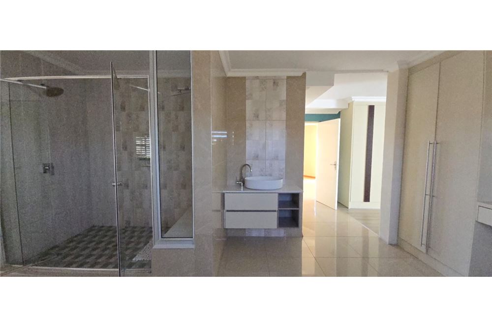 Residencial - Casa - Zambezi Manor Lifestyle Estate, Gauteng - South Africa - 40 - 1031414140-37