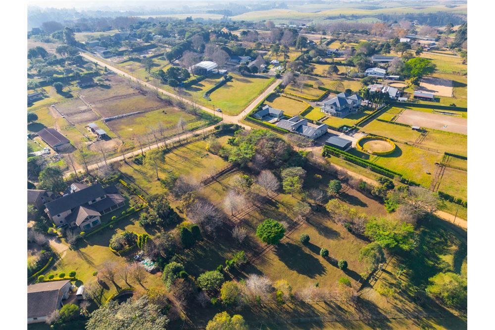 Residential - ਅਲੱਗ ਥਲੱਗ ਬਣਿਆ ਹੋਇਆ ਘਰ - Summerveld, KwaZulu Natal - South Africa - 97 - 1031391057-40