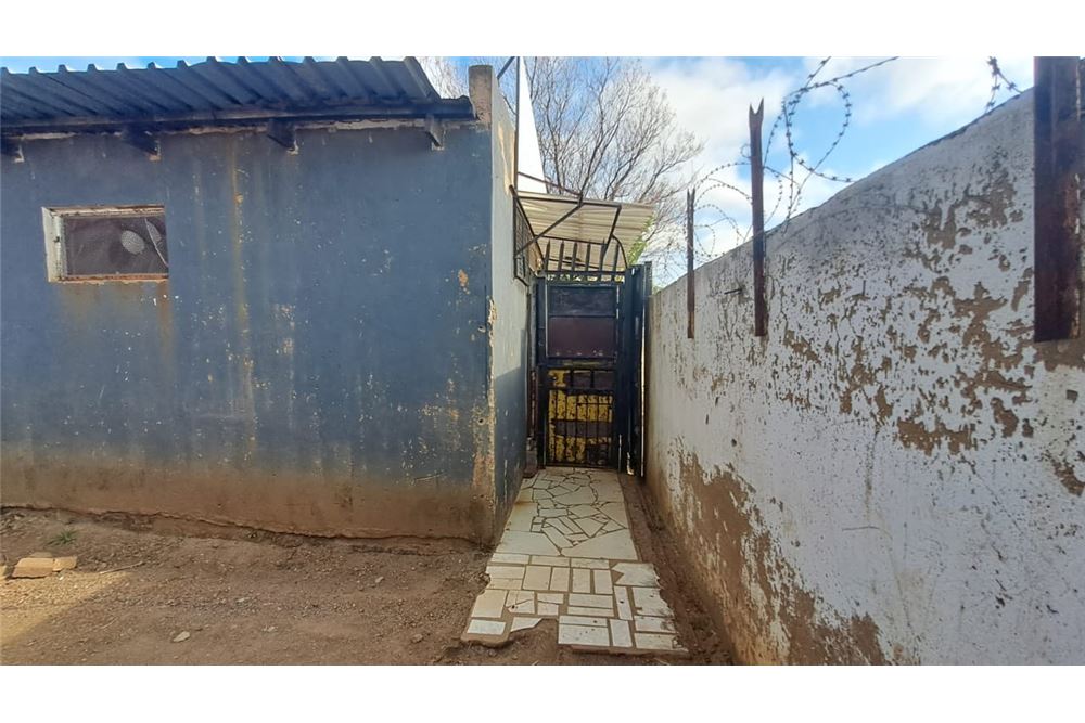 Commercio - Commerciale/Negozi - Lotus Gardens, Gauteng - South Africa - 10 - 1031414126-63