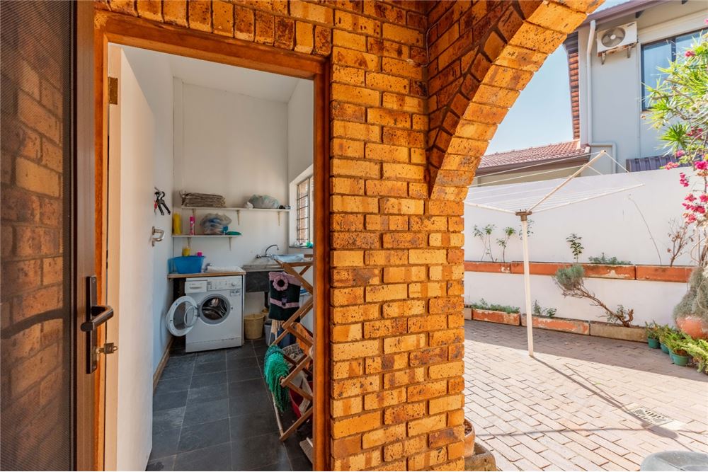 Residential - House - Umgeni Park, KwaZulu Natal - South Africa - 19 - 1031465036-159