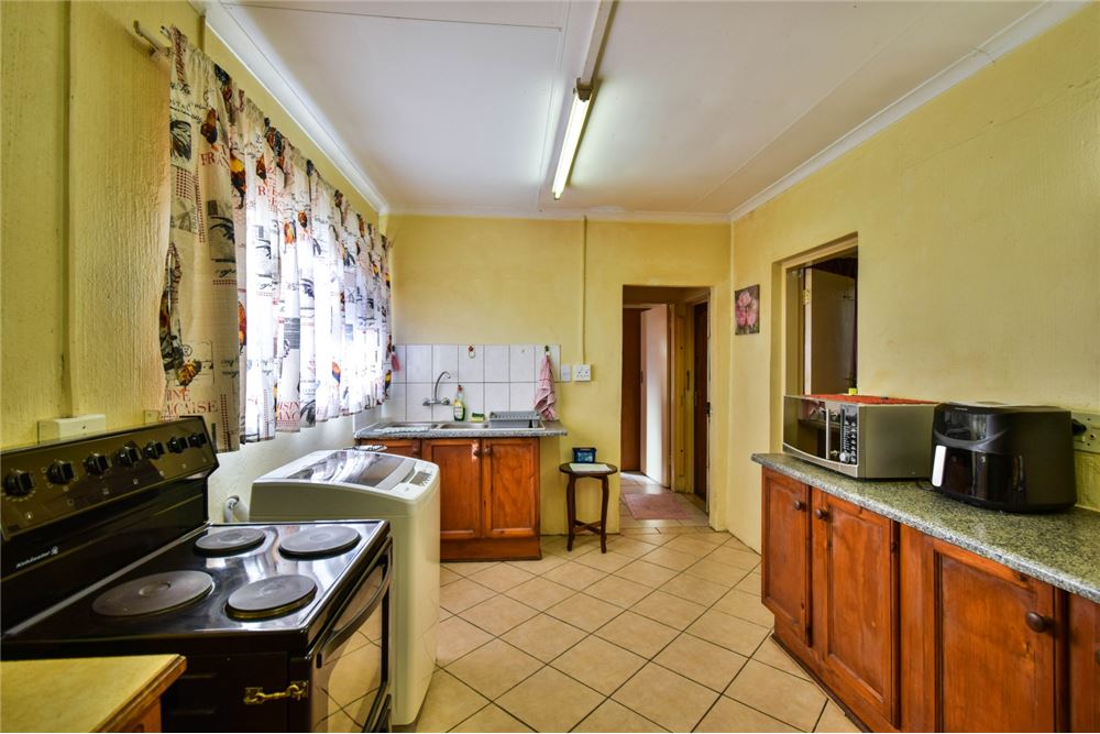 Residenziale - Casa - Eldorette, Gauteng - South Africa - 49 - 1031414102-97