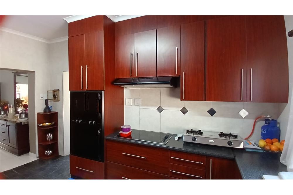 Residencial - Granja - Gerardsville, Gauteng - South Africa - 55 - 1031414116-90