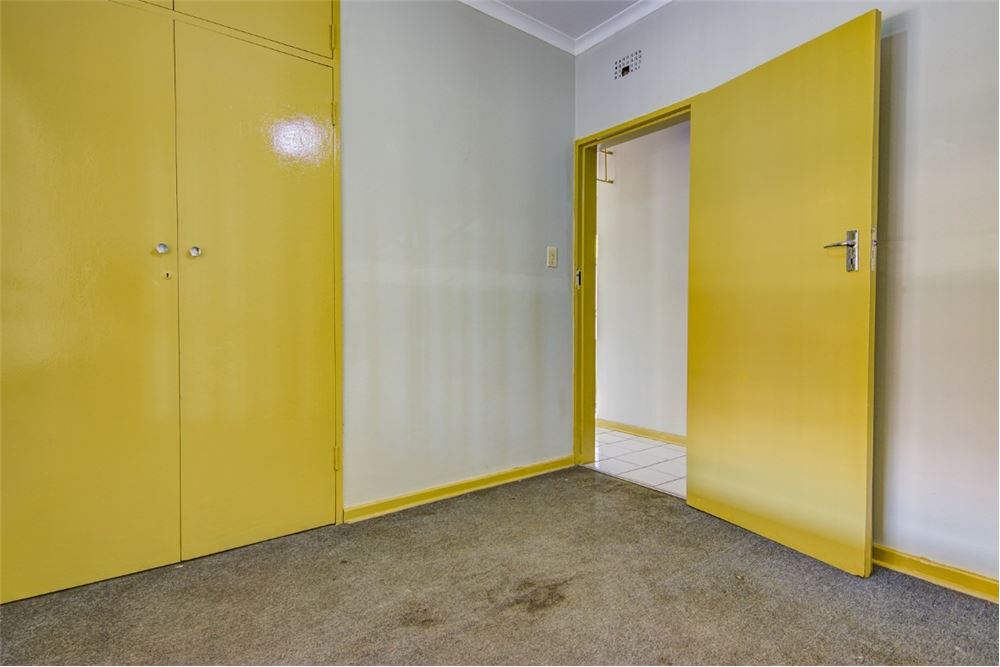 Residential - ਅਲੱਗ ਥਲੱਗ ਬਣਿਆ ਹੋਇਆ ਘਰ - Norkem Park, Gauteng - South Africa - 16 - 1031439089-19