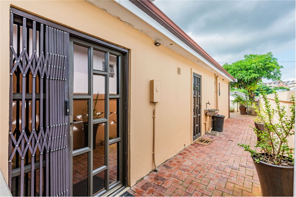 Residential - House - Woodview, KwaZulu Natal - South Africa - 29 - 1031465025-198