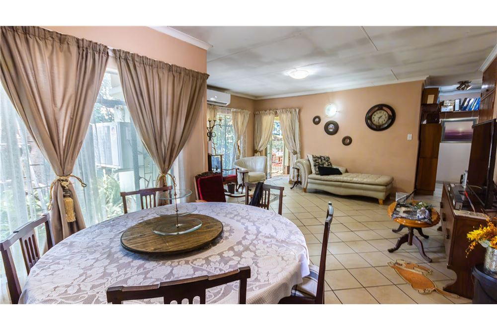 Residencial - Casa - Montana Tuine, Gauteng - South Africa - 7 - 1031414001-125