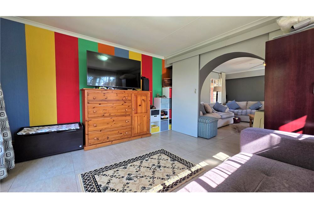 Residential - บ้านเดี่ยว - Fourways, Gauteng - South Africa - 13 - 1031393037-387