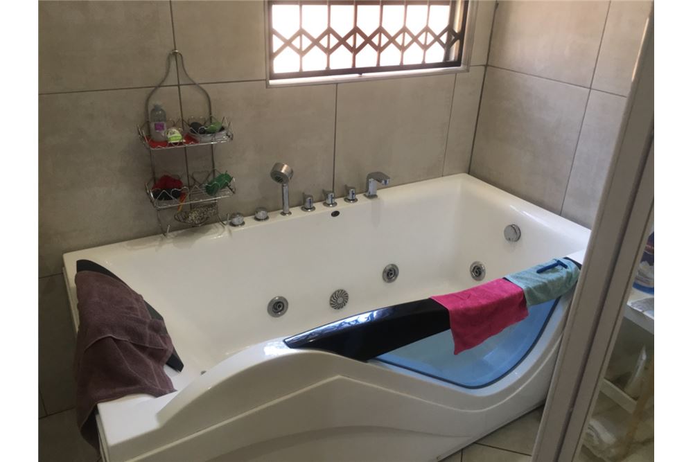 Residenziale - Casa - Doornpoort, Gauteng - South Africa - 15 - 1031414015-761