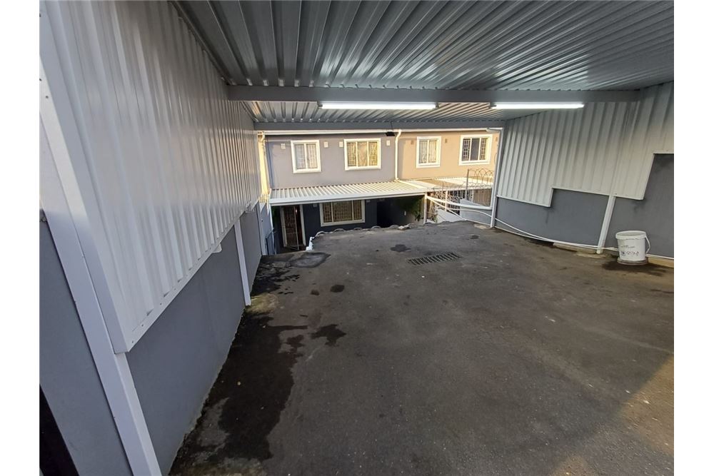 Rezidential - Case/Vile - Northcroft, KwaZulu Natal - South Africa - 26 - 1031388048-69