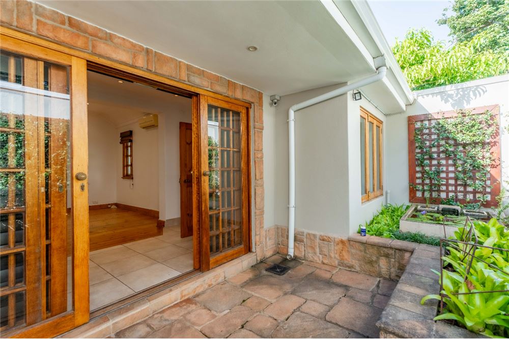 Residential - Hiša večstanovanjska - Essenwood, KwaZulu Natal - South Africa - 24 - 1031389006-964