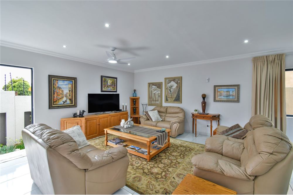 Residencial - Casa - Magalieskruin, Gauteng - South Africa - 34 - 1031414140-43