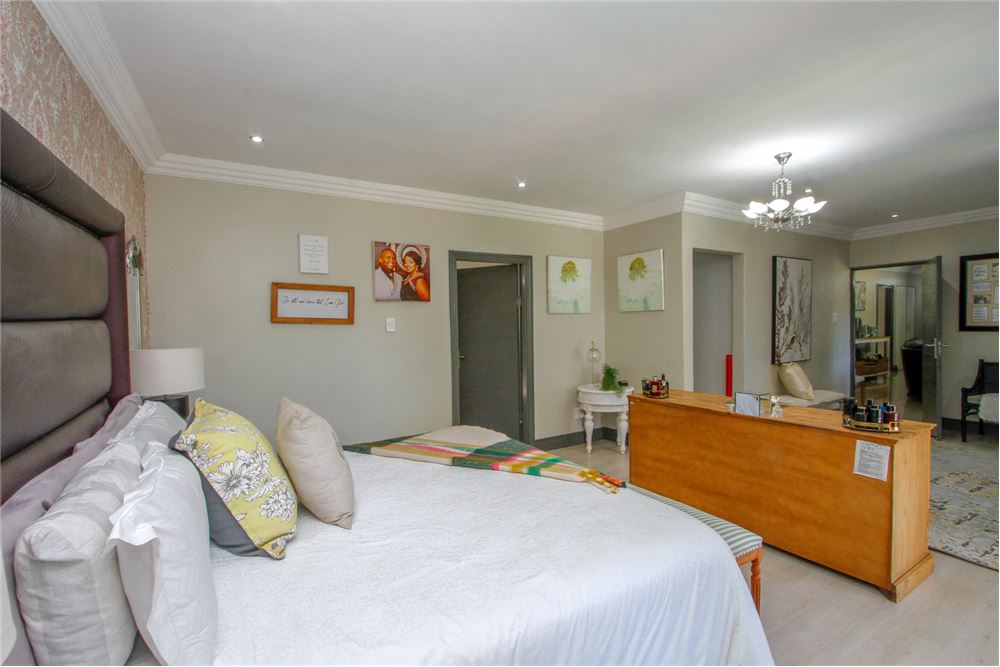 Residential - House - La Lucia, KwaZulu Natal - South Africa - 70 - 1031465115-30